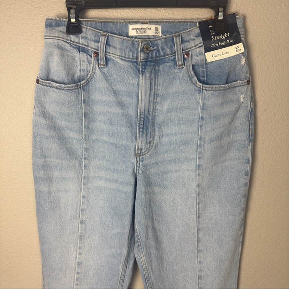 Abercrombie & Fitch NWT Curve Love The 90s Straight Ultra High Rise Jeans - Picture 3 of 11